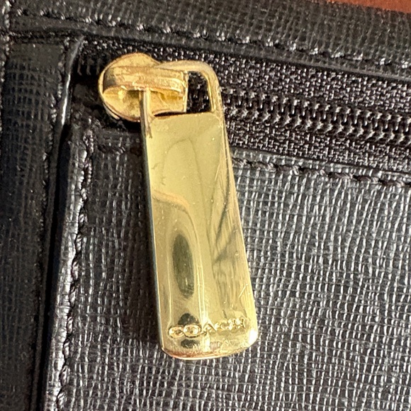 Coach Black Leather Clutch Wallet - Picture 5 of 15